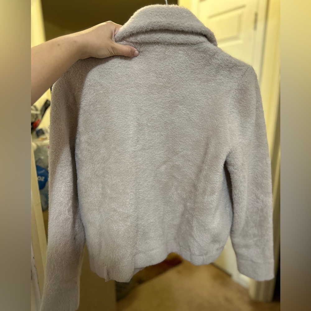 Fuzzy beige jacket - Picture 2 of 5